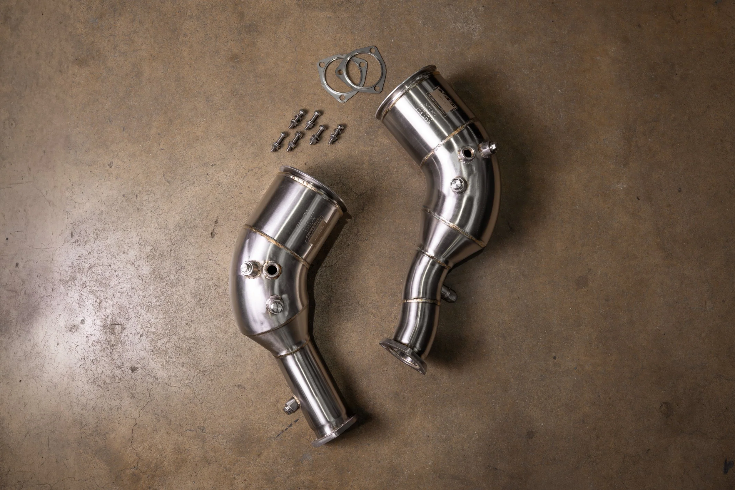 Audi C8 RS6 / RS7 400 Cell Catted Downpipes - Image 13