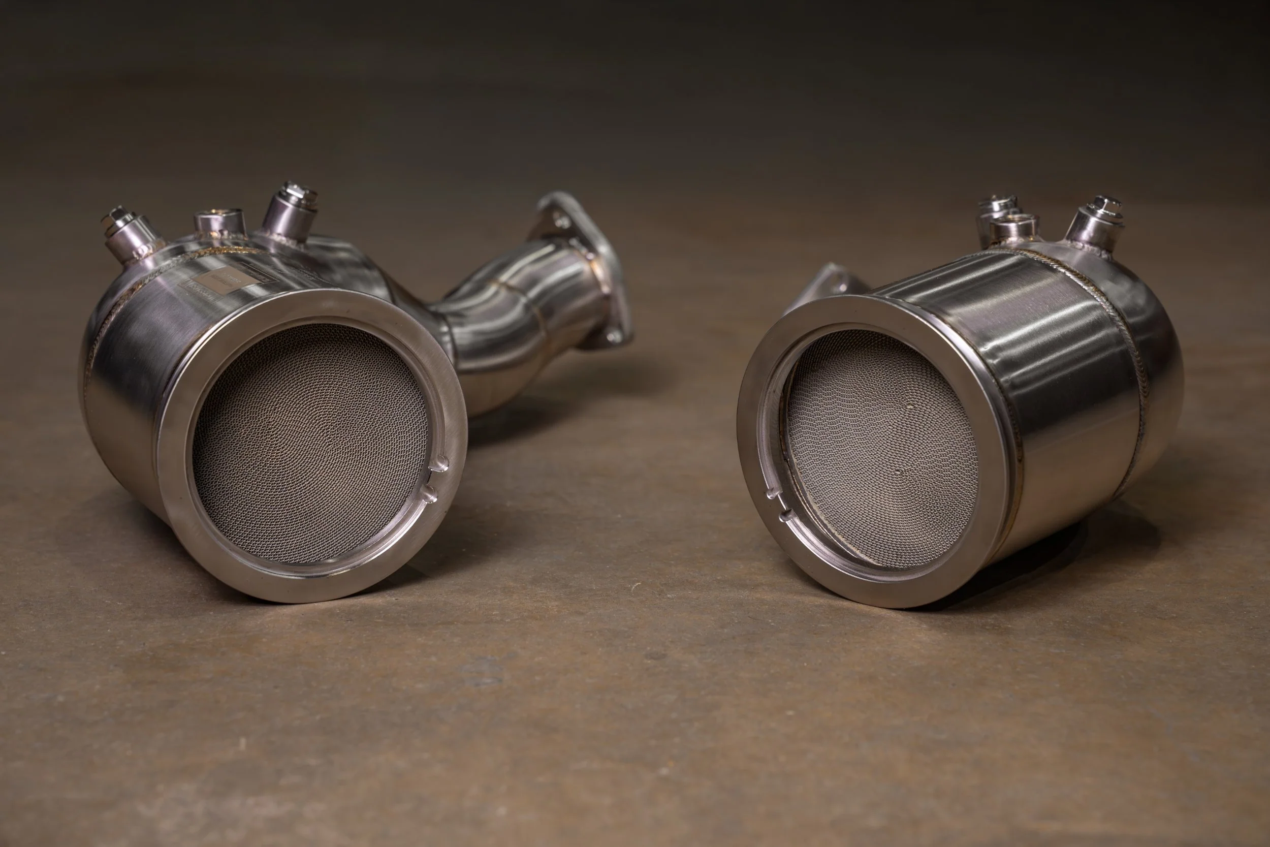 Audi C8 RS6 / RS7 400 Cell Catted Downpipes - Image 3
