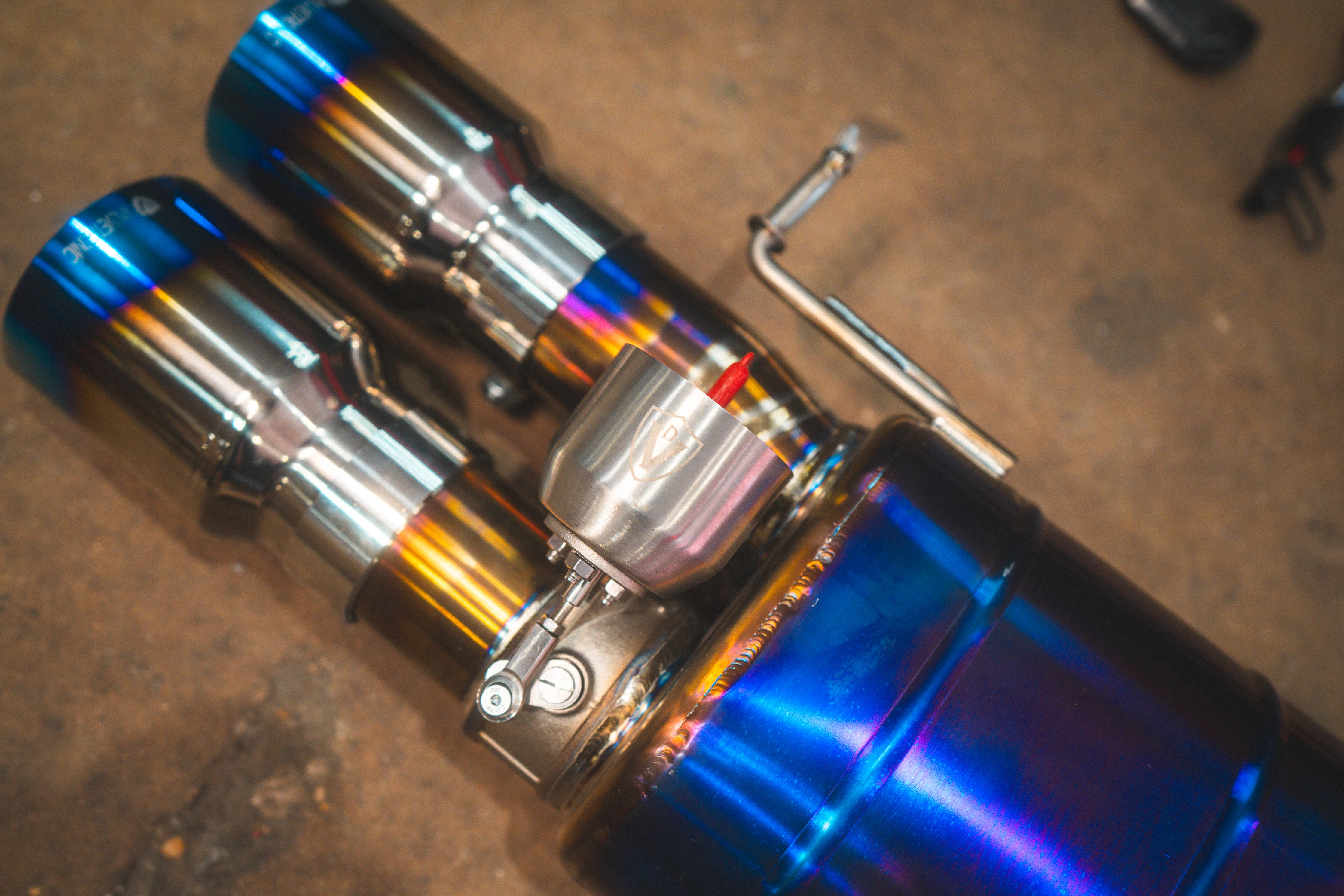 BMW F10 M5 / F06 M6 Valved Sport Exhaust System - Image 36