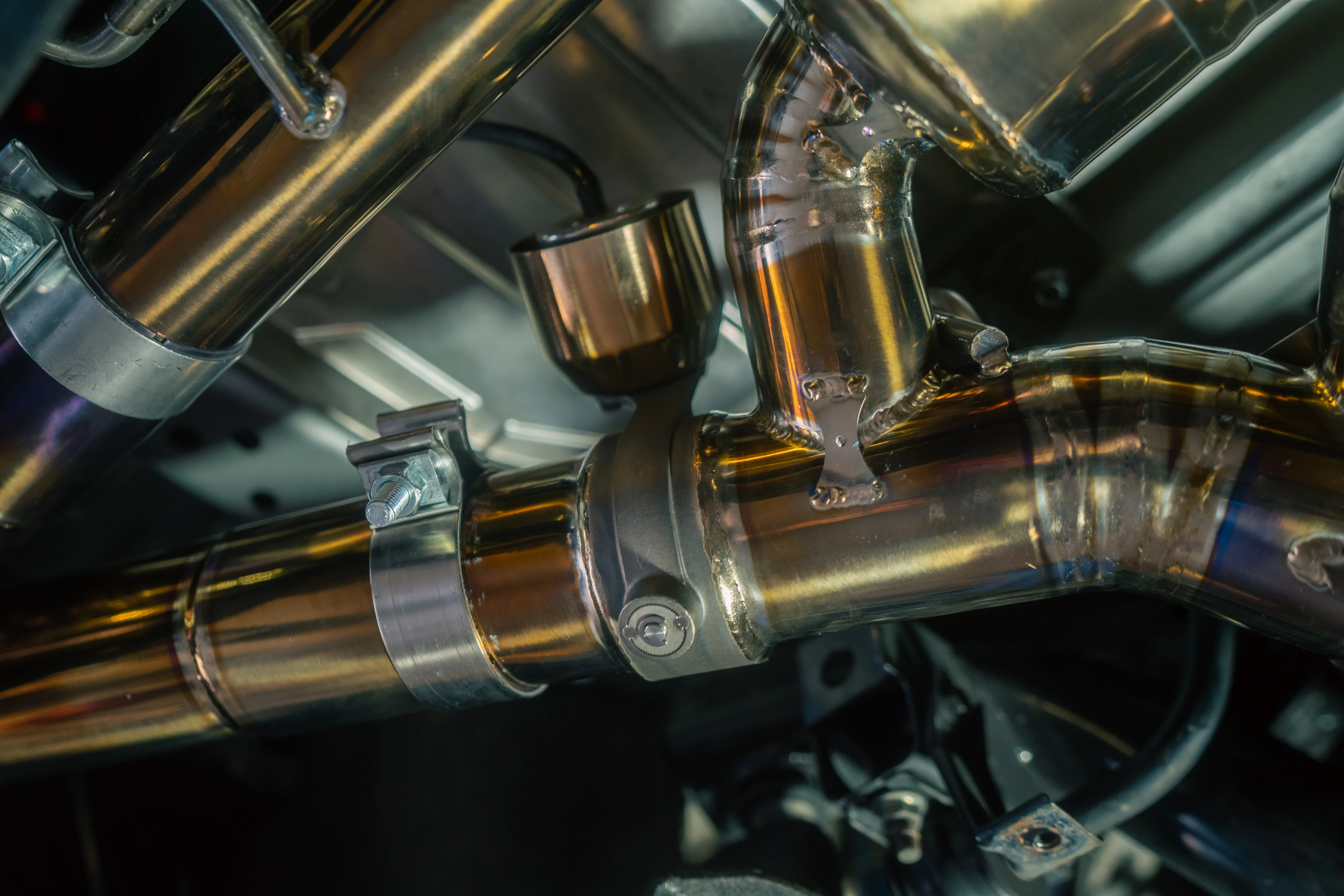 Nissan GTR R35 Valved Sport Exhaust System - Image 34