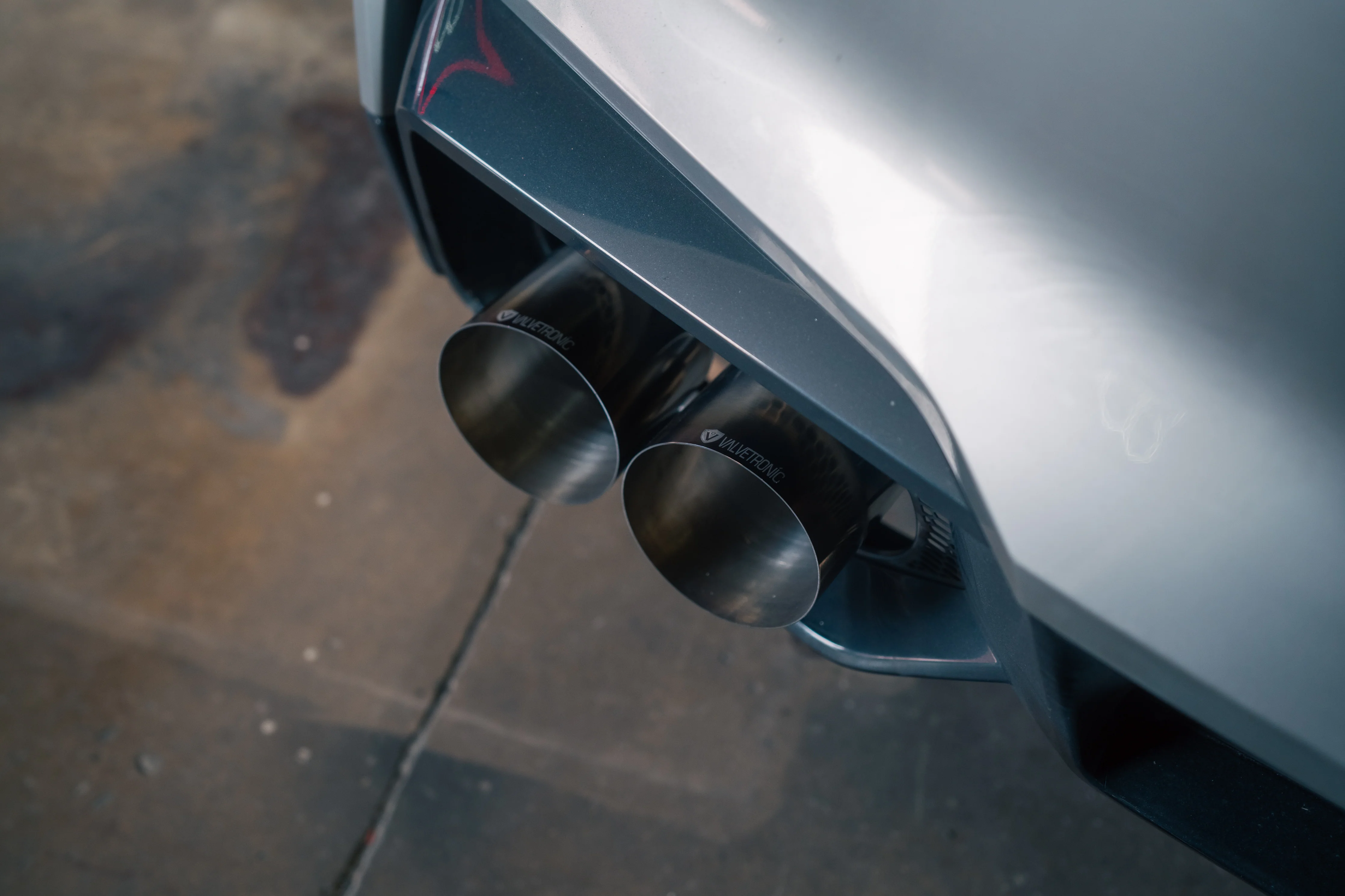 Nissan GTR R35 Valved Sport Exhaust System - Image 38