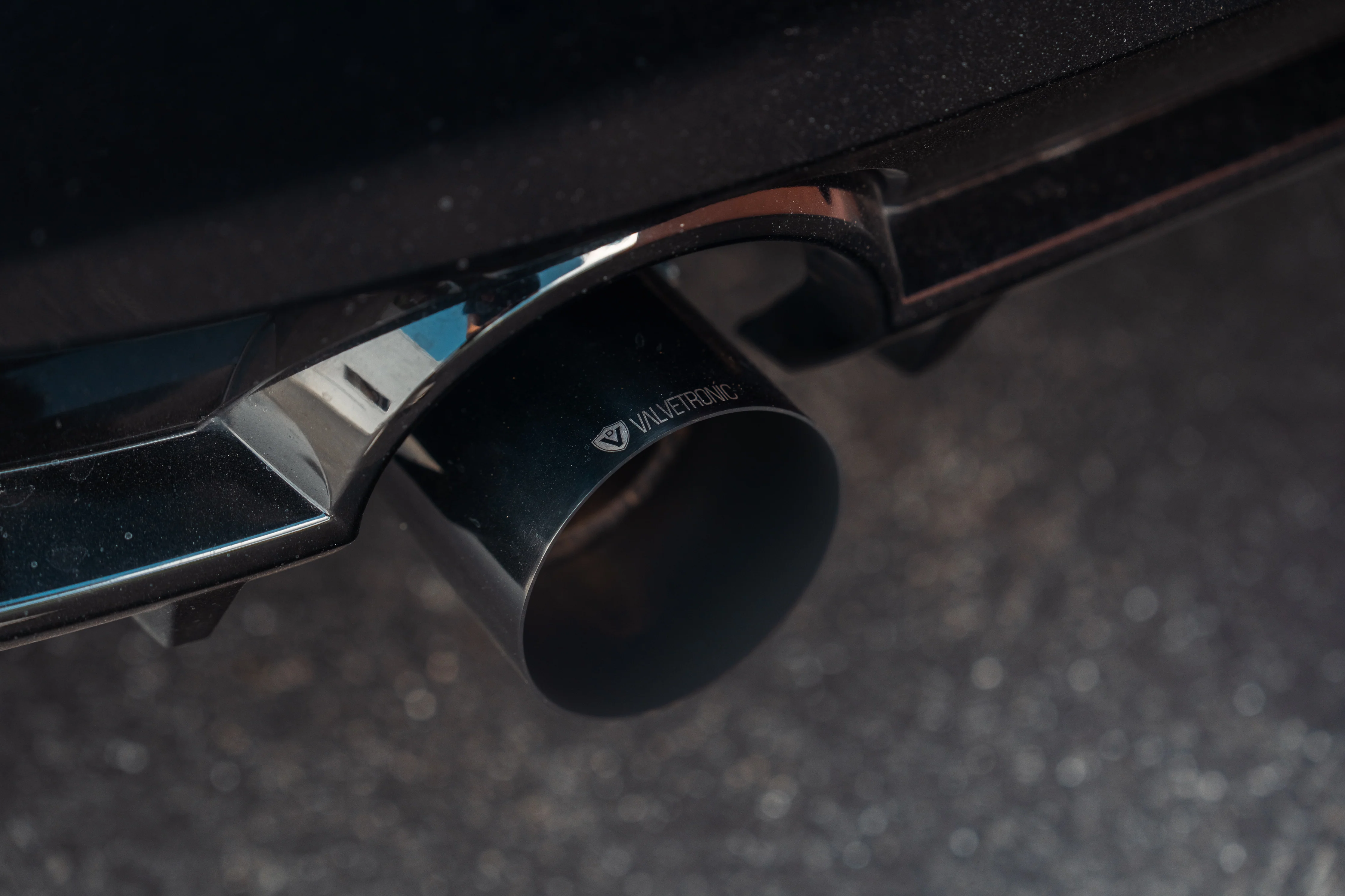 Nissan Z Valved Sport Exhaust System - Image 17