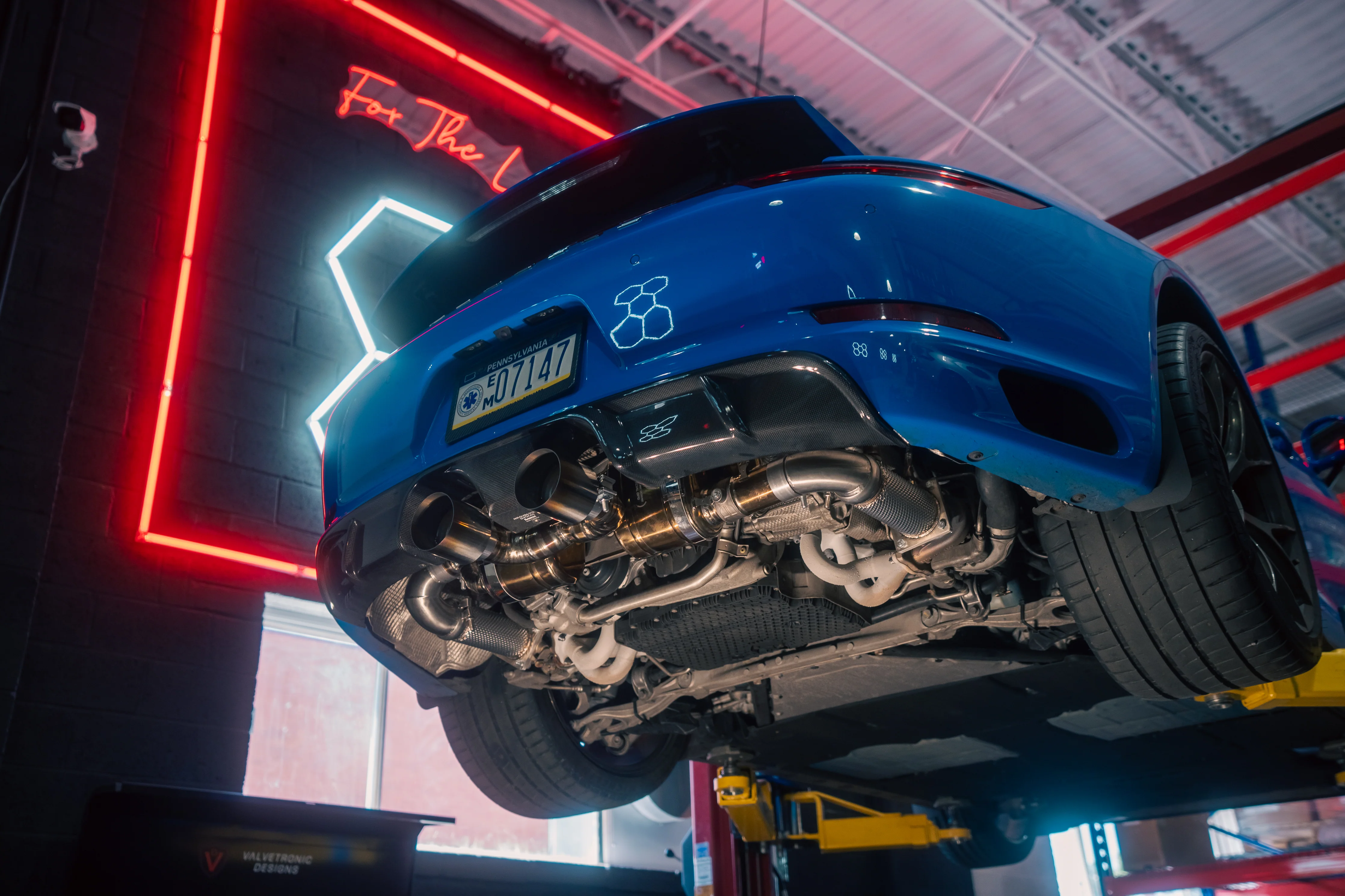 Valvetronic Valved Sport Exhaust System for Porsche 991.2 Carrera - Image 16