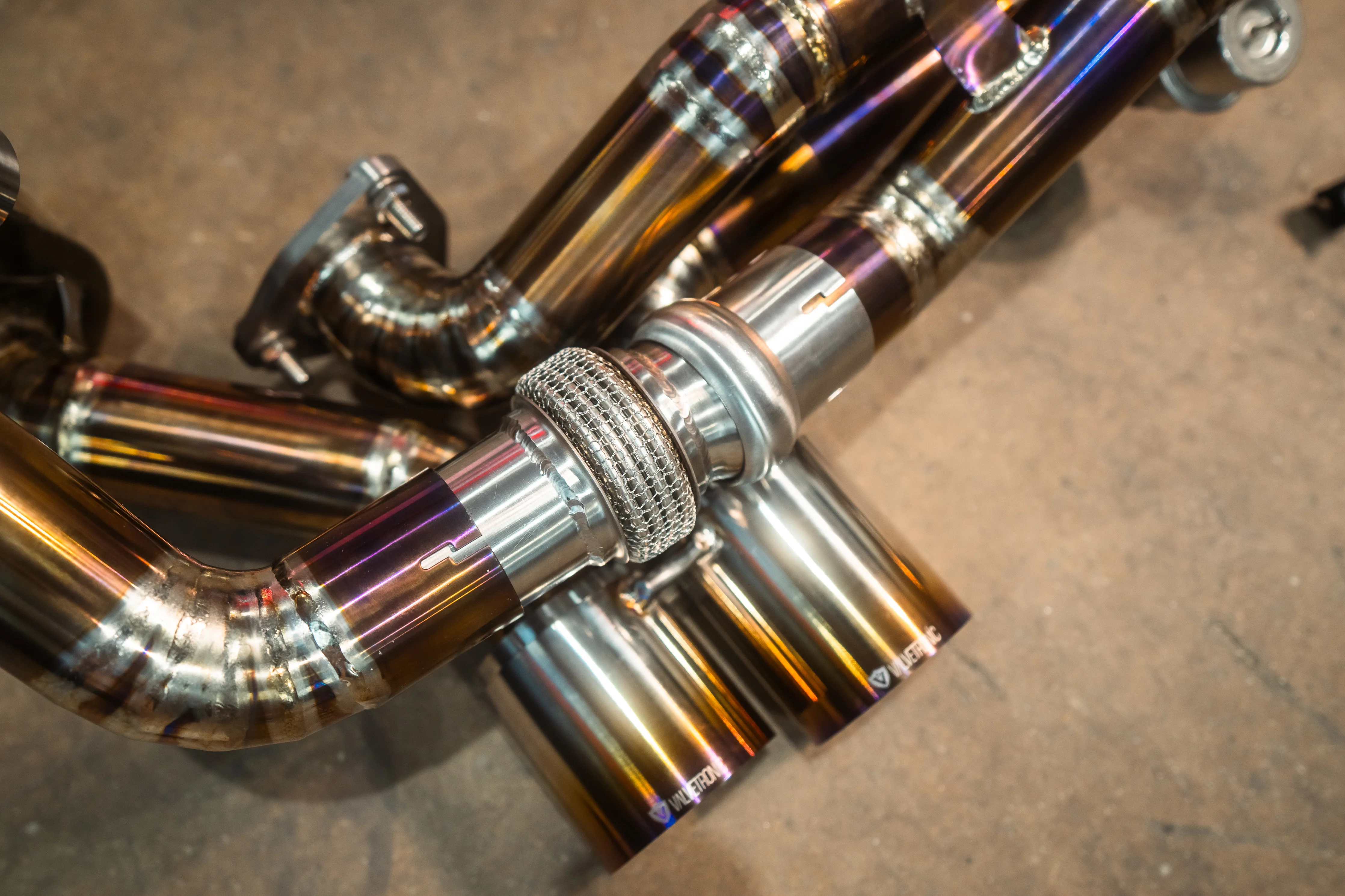 Valvetronic Valved Sport Exhaust System for Porsche 911 Carrera / S / GTS (991.1) - Image 30